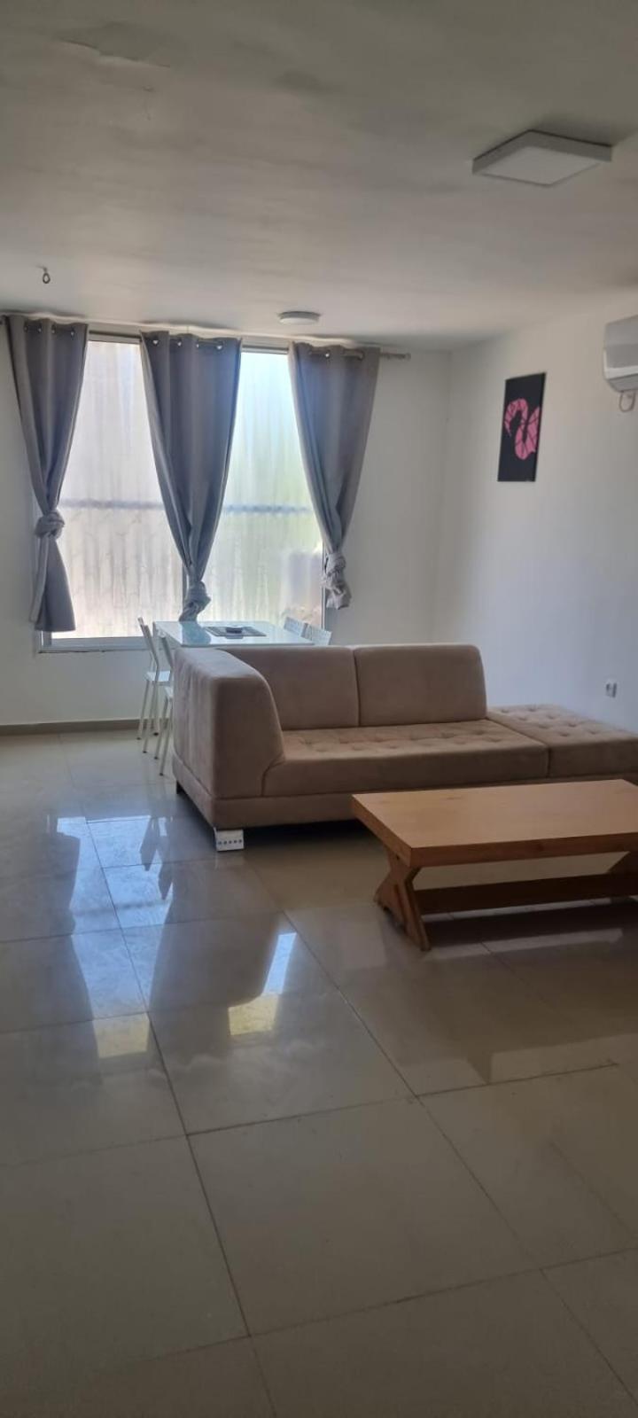 בית הנפלא ברחוב ברמן Eilat Kültér fotó